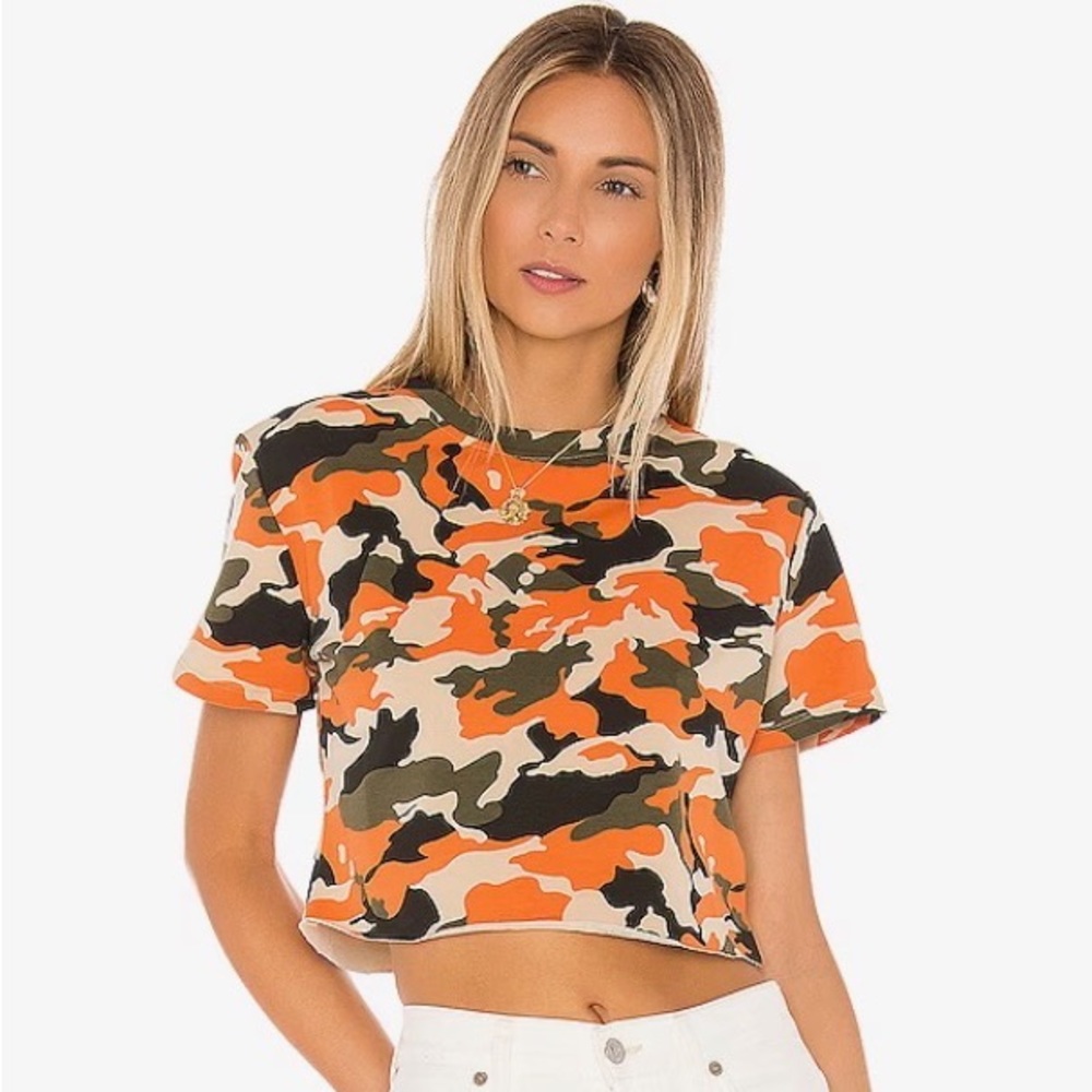 *NWT* Super Down Elizabeth Crop Top (Orange Camo)